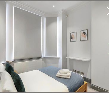Room in a Shared Flat, Barons Court Road, W14 - Photo 3