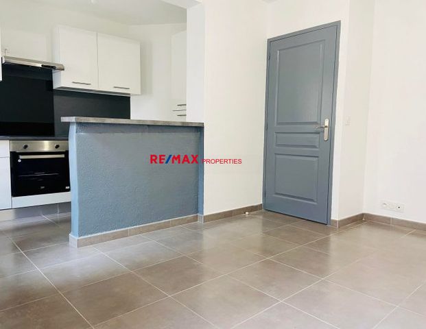 Appartement de type 3 entièrement rénové proche du centre ville - Photo 1