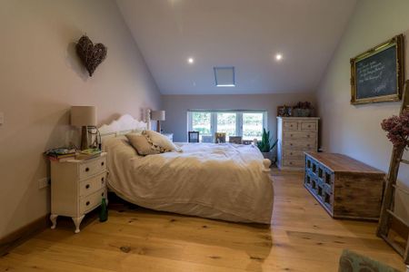 4 bedroom barn conversion to rent - Photo 3
