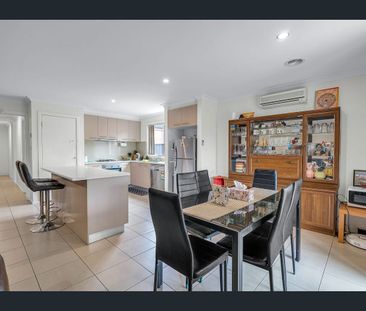 Well-Presented Family Home in Prime Manor Lakes Location - Photo 2