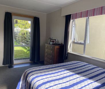 31 Cordelia Street,Stratford - Photo 2