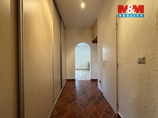 Pronájem bytu 3+1 60 m², Majakovského 2127, Karviná - Photo 1