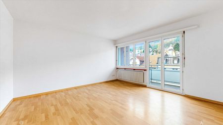 "Perfect for students or singles!" - Photo 3