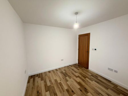 2 bedroom bungalow to rent - Photo 4