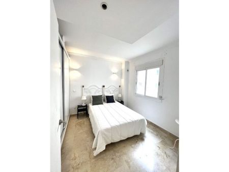 3 room luxury Flat for rent in Marbella, Andalusia - Photo 5