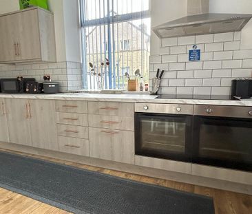 1 bedroom in a house share to rent - Photo 6