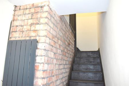 4 bedroom semi-detached house to rent - Photo 4