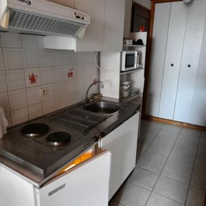 Location Appartement 1 pièce Meublé 21m² CHAMBERY 73000 - Photo 2
