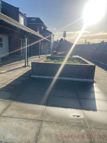 Ilford Lane, IG1 - Photo 2