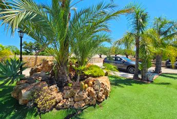 WIDE ESTATE FOR RENT IN TEULADA FOR LONG TERM