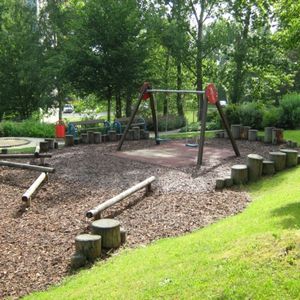 gemütliche Wohnung mit Mietergarten - Photo 3