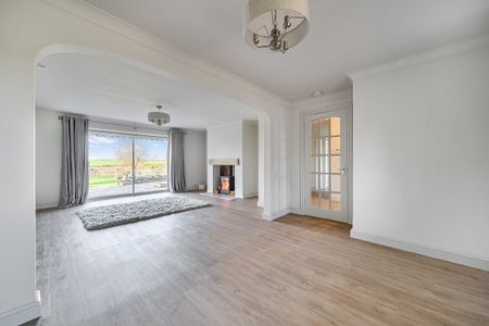 3 bedroom bungalow to rent - Photo 2