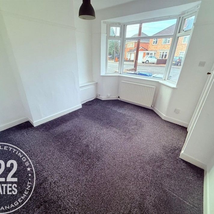 Ullswater Road - Stockport - SK1 - Photo 1