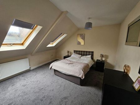 3 bedroom maisonette to rent - Photo 4