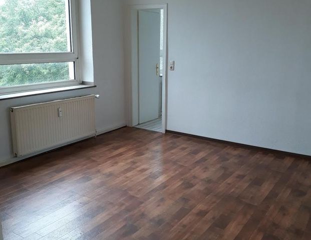 °°° Kleine renovierte 3-Zimmer-Wohnung in Meiderich°°° - Photo 1