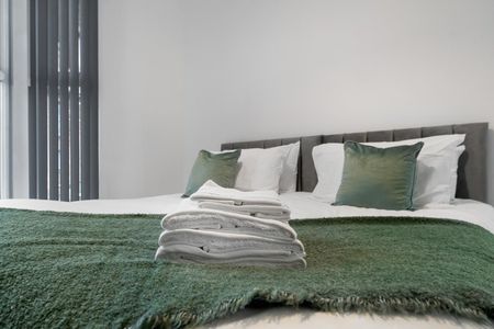 Room in a Shared House, Dacy Road, L5 - Photo 3