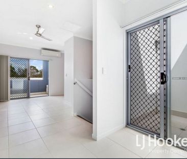 Charming Fitzgibbon Home at Unbeatable Price! - Photo 5