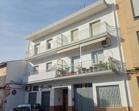 Available until end of June - Photo 4