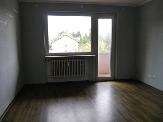 ﻿Schöne 2-Zimmer-Wohnung mit Balkon in Maintal-Dörnigheim zu vermieten - Foto 1