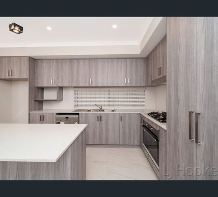 24 Canberra Avenue, Landsdale, WA 6065 - Photo 5