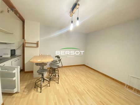 Location appartement T1 Bis Besançon Centre-Ville - Photo 2