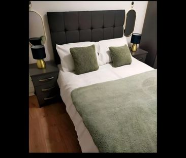 2 Bed Terraced House, Urlwin Walk, SW9 - Photo 3