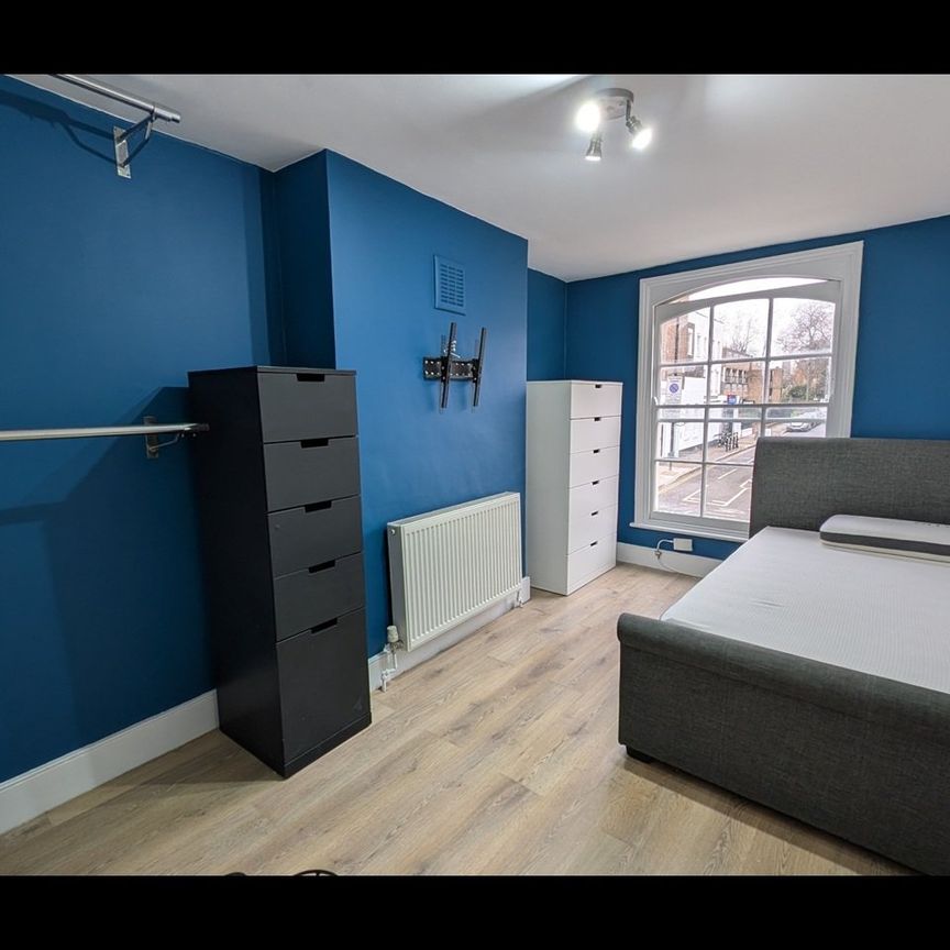 Room in a Shared House, Balls Pond Road, N1 - Photo 1