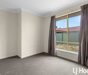 Spacious Home for Rent - Photo 4