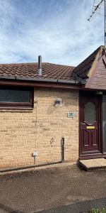 1 bedroom semi-detached bungalow to rent - Photo 4
