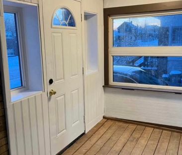 For Lease - 5051 huron Street, Niagara Falls, Ontario - Photo 5