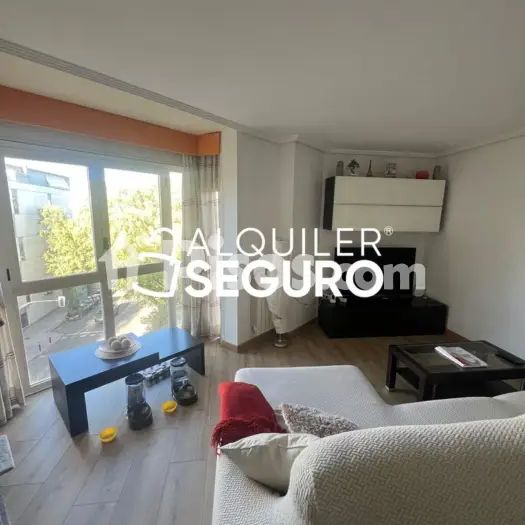 Piso en alquiler en San Blas - Foto 1