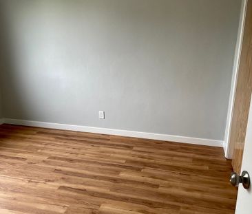 11235-117 Street - Photo 5