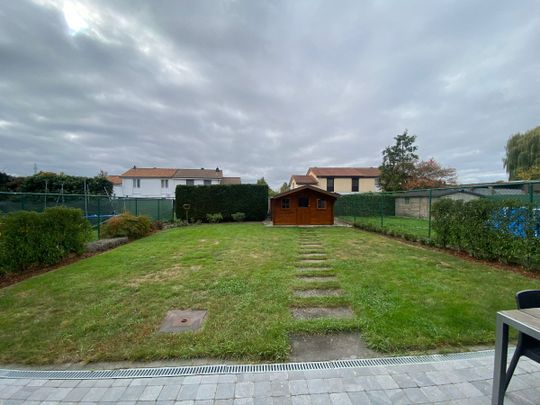 Half open woning met 2 slpks te Stevoort. - Foto 1