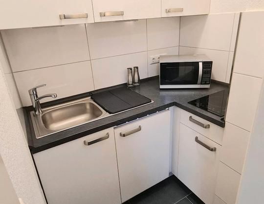 Vollmöblierte 1-Zimmerwohnung alles inklusive zentral in HH-City - Photo 1