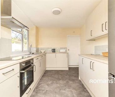 Nags Head Hill, Bristol, Somerset, BS5 - Photo 3