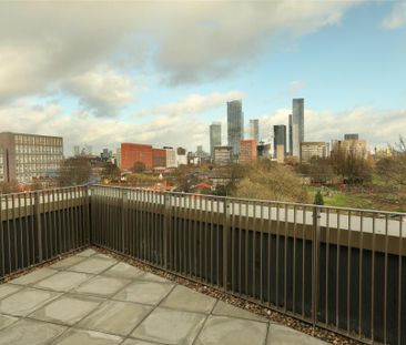 2 bedroom townhouse to rent - Photo 1