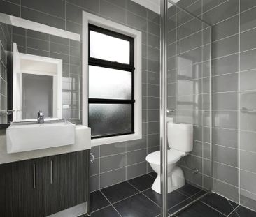 Quiet and Convenient - Photo 6