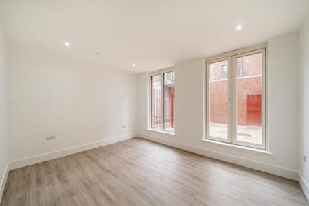 Greenwich High Road, Greenwich, SE10 - Photo 2