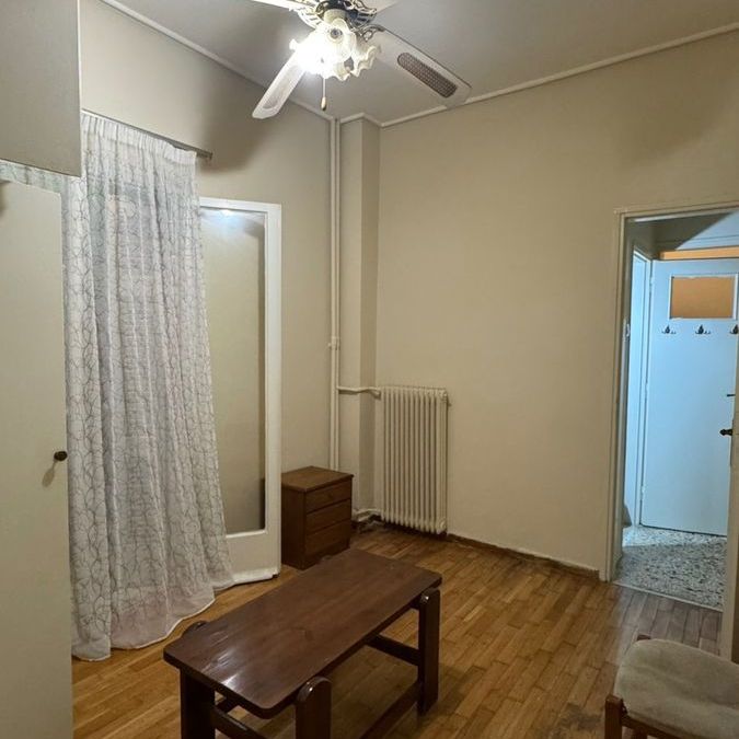 Studio/Γκαρσονιέρα για ενοικίαση - Καλλιθέα, - Φωτογραφία 1