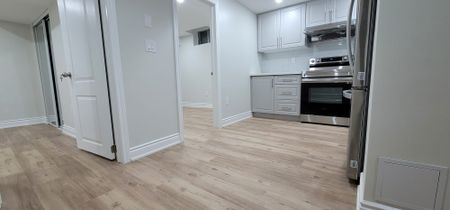 For Lease - 6 Banting Crescent, Brampton, Ontario - Photo 3