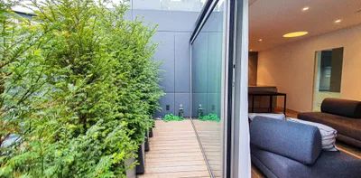 Luxuriöse DG Wohnung mit kleiner Terrasse - Photo 2