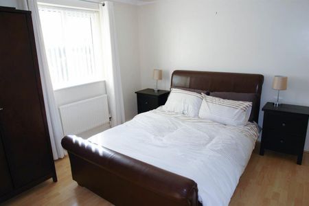 2 Bedroom Apartment - Photo 5