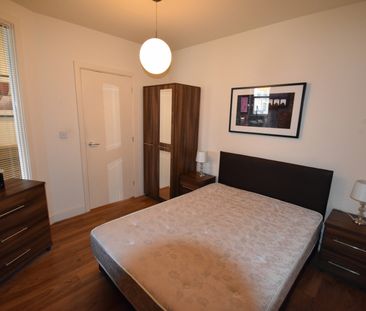 One Bedroom Apartment - Photo 4