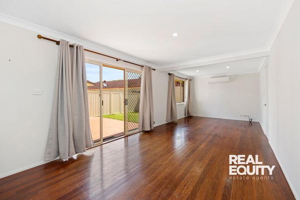 12b Kinross Court, Wattle Grove NSW 2173 - House For Rent | Domain - Photo 1