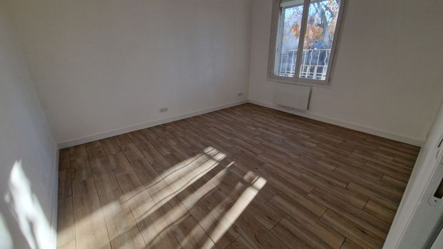 Saint victoret dans un petit immeuble un appartement de type 2 meublé, - Photo 1