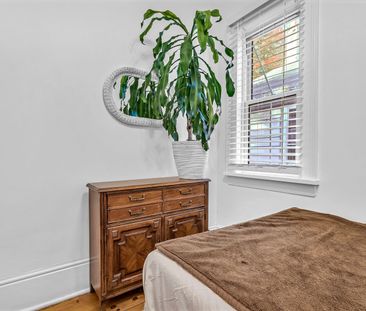 For Lease - 44 Craig Street, London South, Ontario - Photo 2