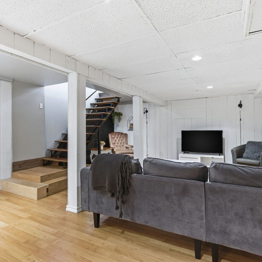 For Lease - 5773 Belmont Avenue, Niagara Falls, Ontario - Photo 1