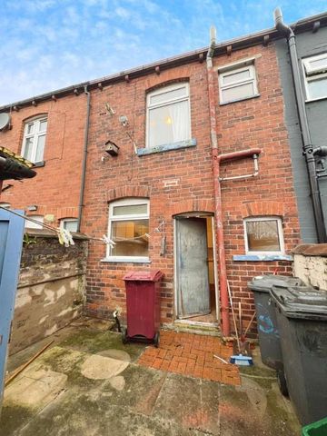 South View Street, Tonge Fold, Bolton, BL2 - Photo 2