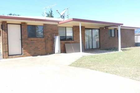 Cosy family home in good location. - Photo 3