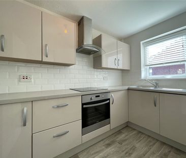 Heather Close, Taunton, Somerset, TA1 - Photo 2